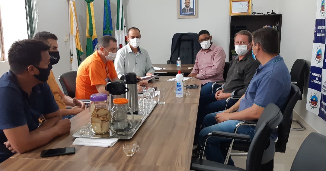 Presidente do Legislativo recebe Prefeito em Exercicío